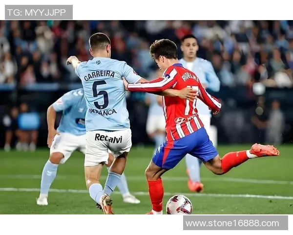 西甲焦点战拜仁平里昂意外平局引发转会市场热议